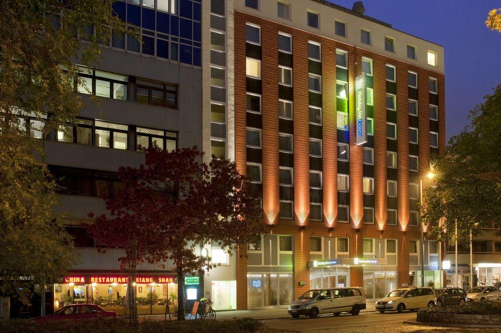 Express Centre West 3* Berlino