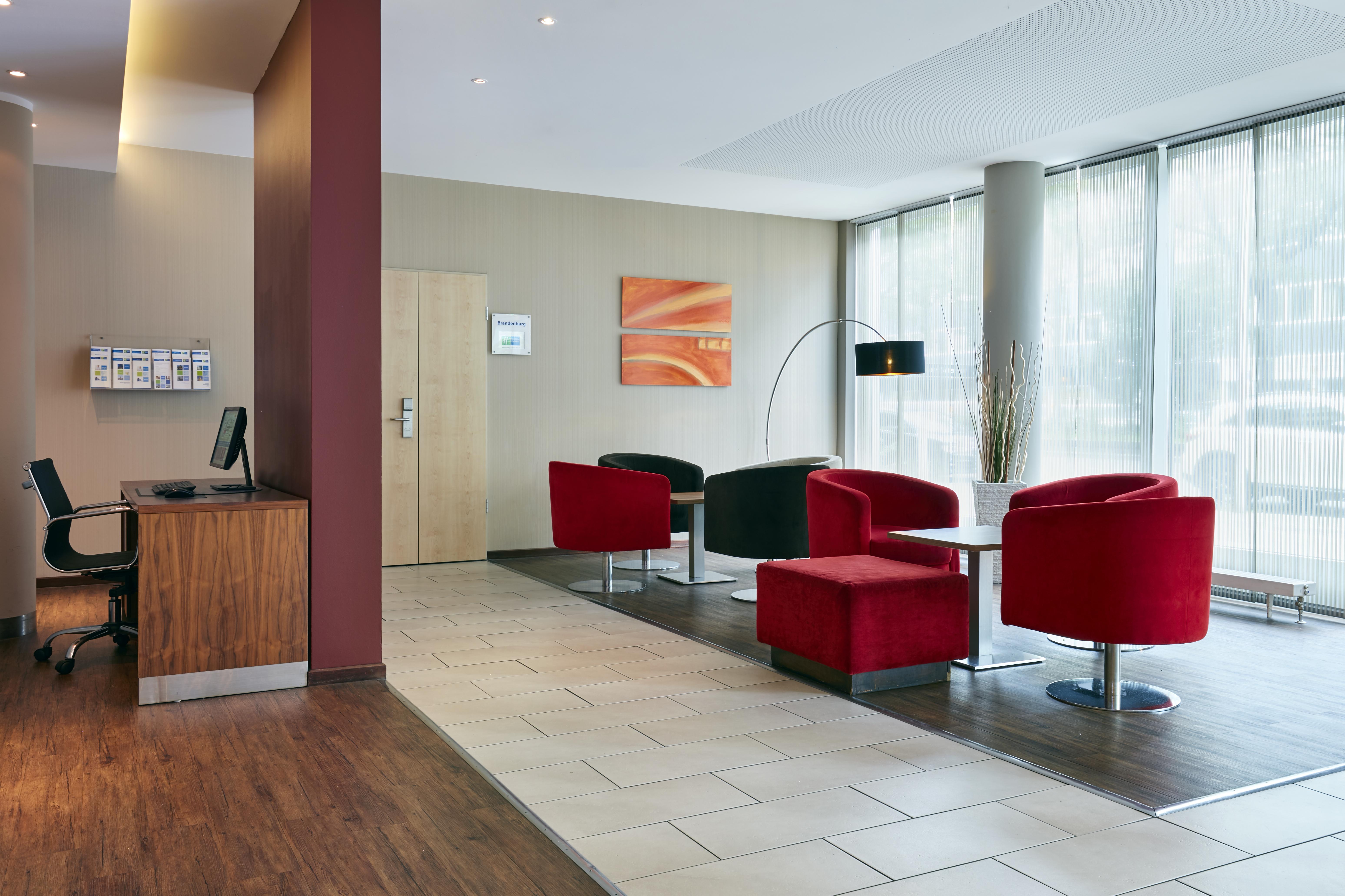 Express Centre West 3* Berlino